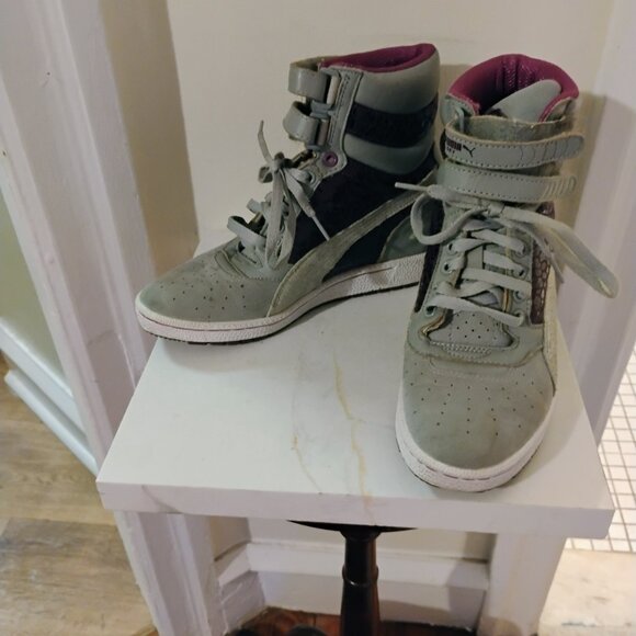 Women's Puma high top sneakers/grey and purple with velcro - Picture 4 of 6